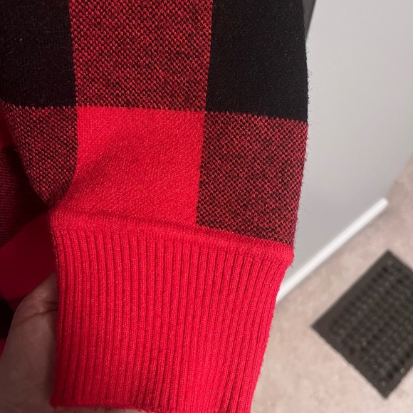 Buffalo Print Wrap with half sleeve - Picture 2 of 3